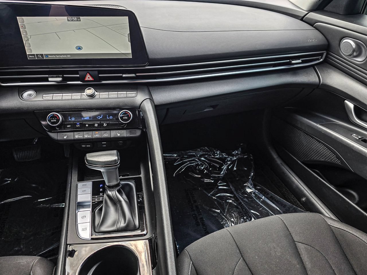 Used 2025 Hyundai Elantra SEL FWD image 20