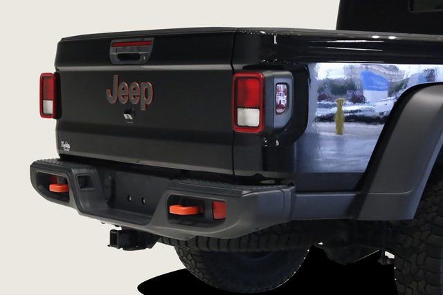 Used 2022 Jeep Gladiator Mojave w/ Trailer Tow Package image 7