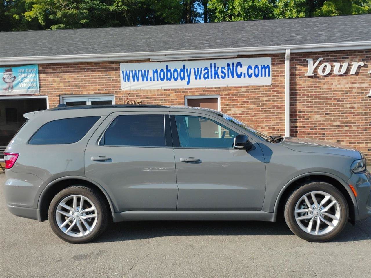 Used 2025 Dodge Durango GT AWD/4WD image 4