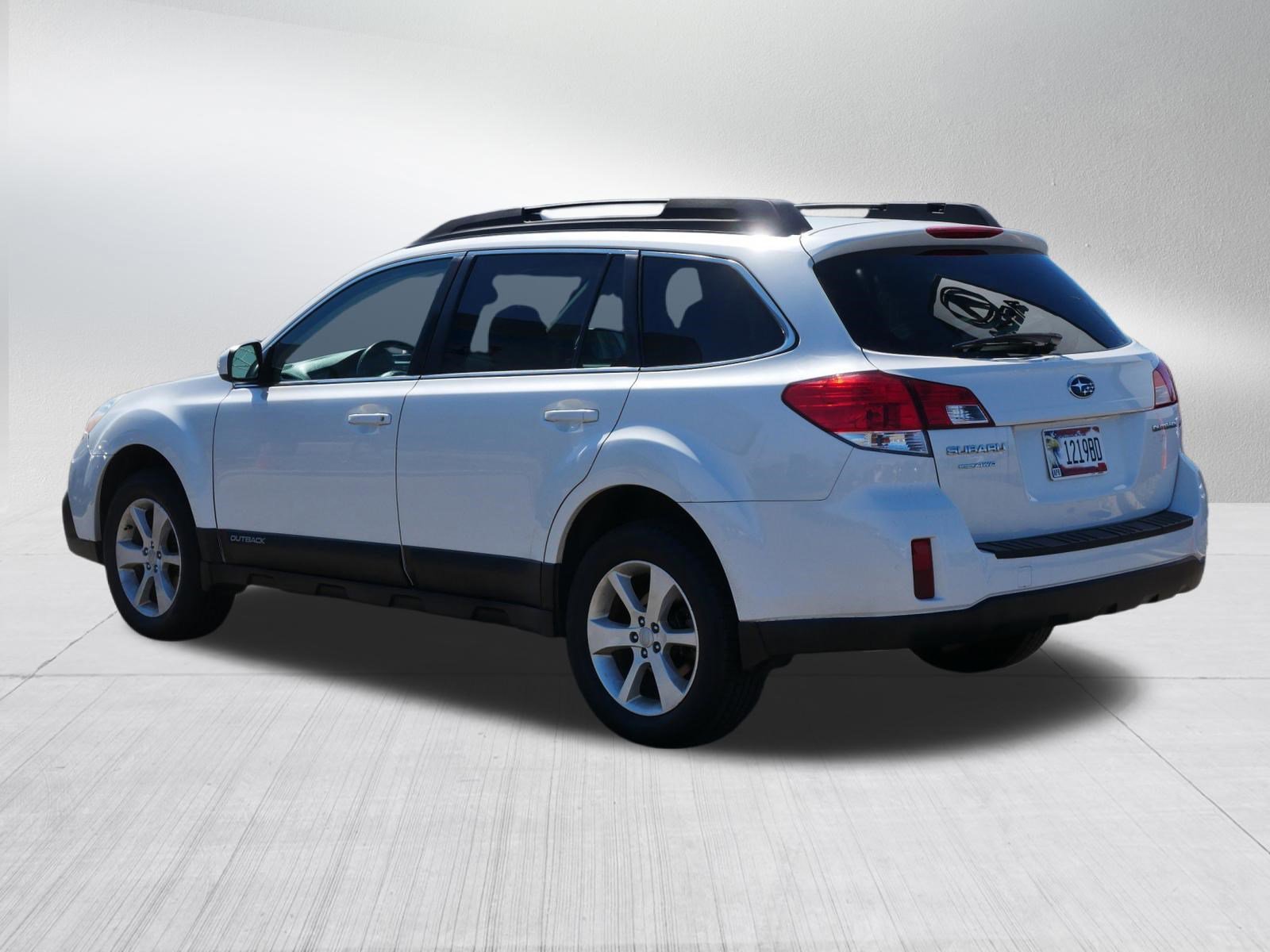 Used 2013 Subaru Outback 2.5i Premium w/ Popular Pkg 1B image 5