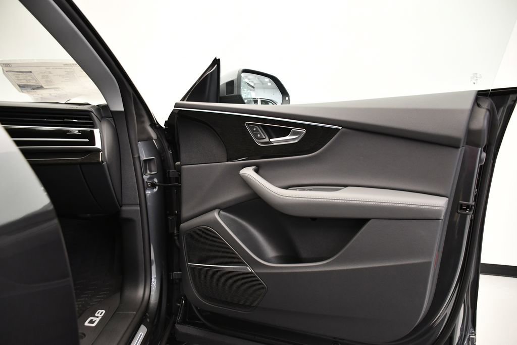 New 2026 Audi Q8 Premium Plus image 45