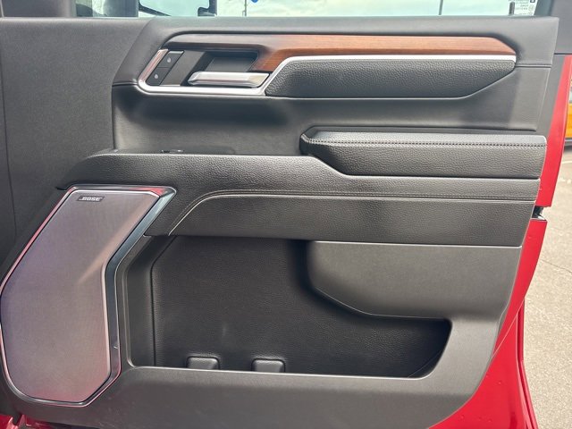 Used 2024 GMC Sierra 3500 Denali w/ Technology Package image 9