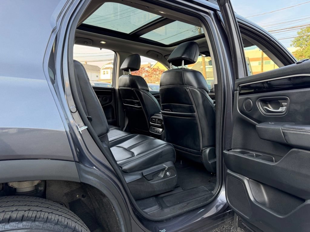 Used 2023 Honda Pilot Touring image 18