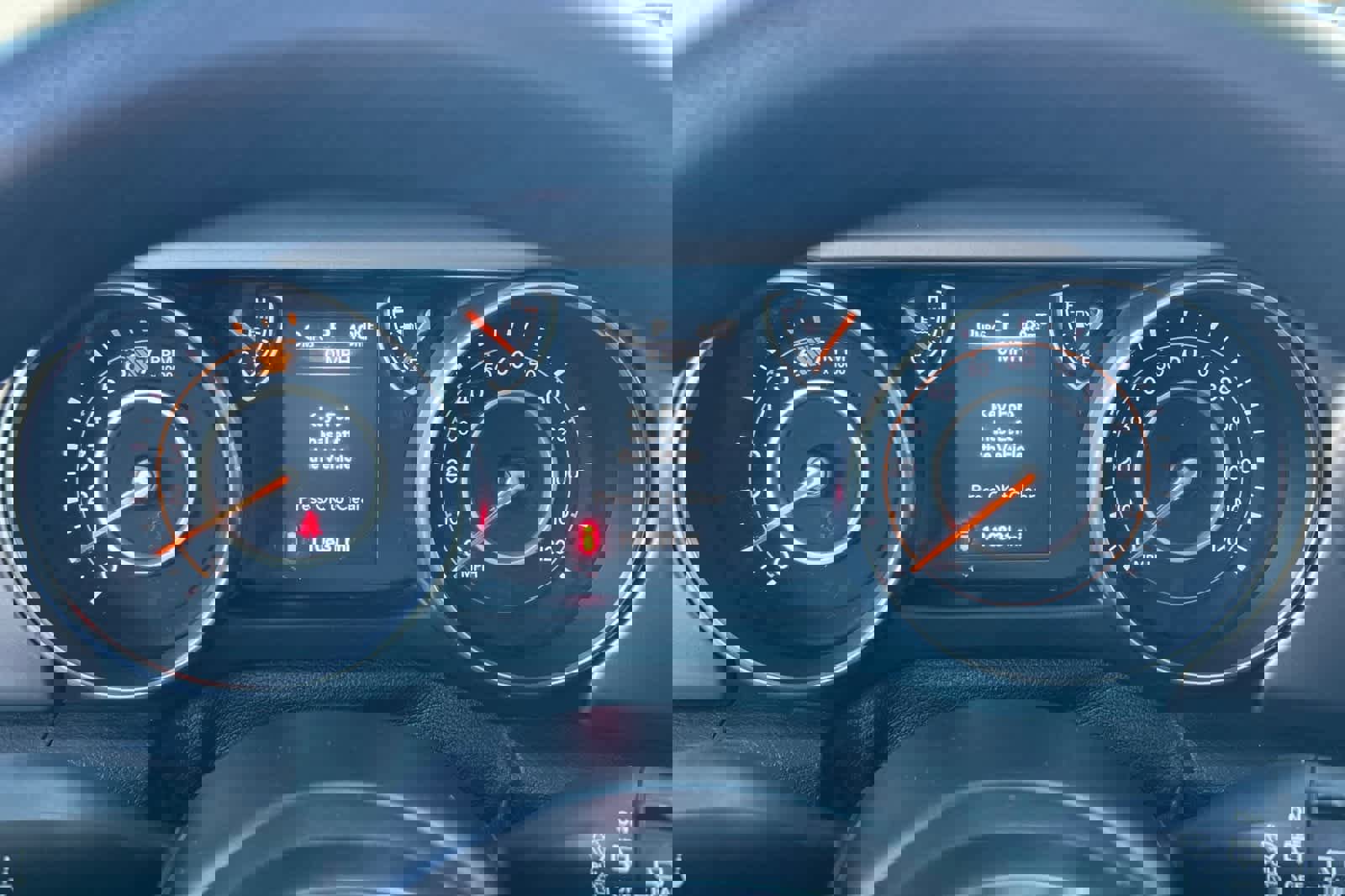 Used 2018 Jeep Wrangler Unlimited Sport image 31