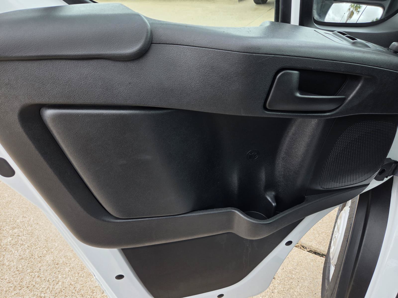 Used 2025 RAM ProMaster 2500 w/ Convenience Group FWD image 15