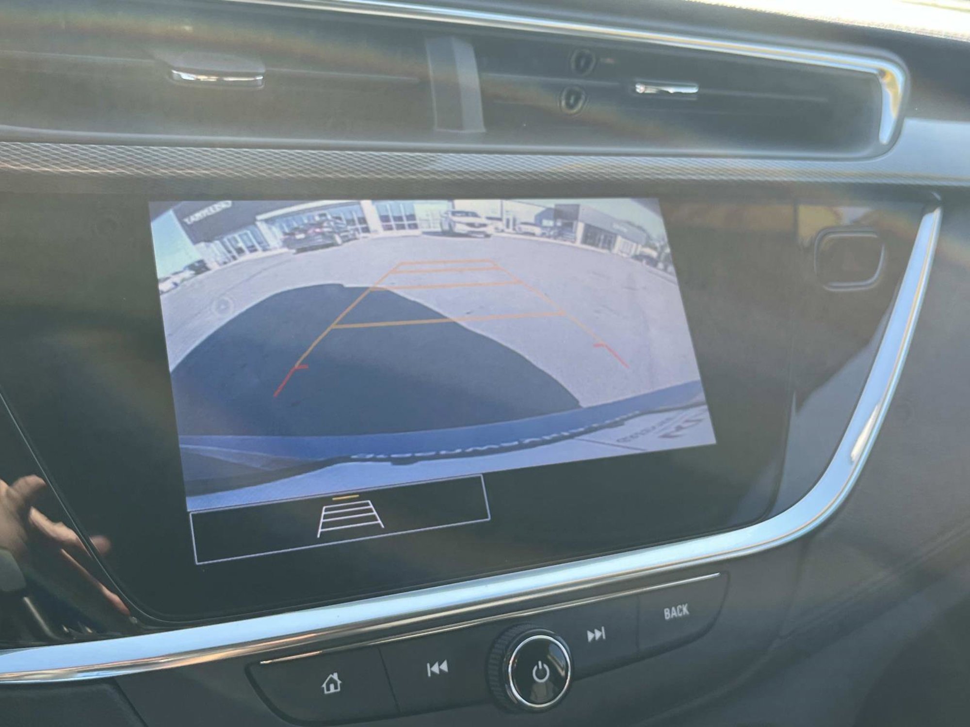 Used 2023 Buick Encore GX Select w/ Sport Touring Package image 11