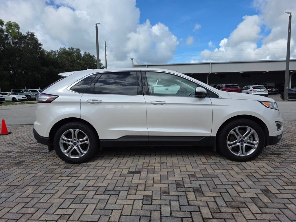Used 2018 Ford Edge Titanium w/ Technology Package AWD/4WD image 12