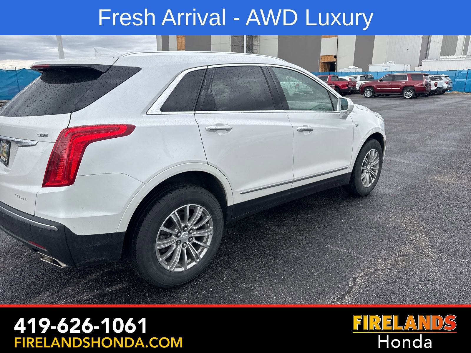 Used 2017 Cadillac XT5 Luxury w/ Driver Awareness Package image 7
