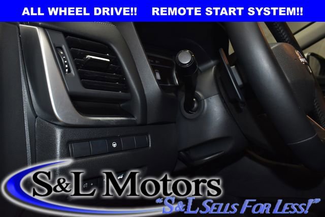 Used 2025 Nissan Rogue SV AWD/4WD image 27