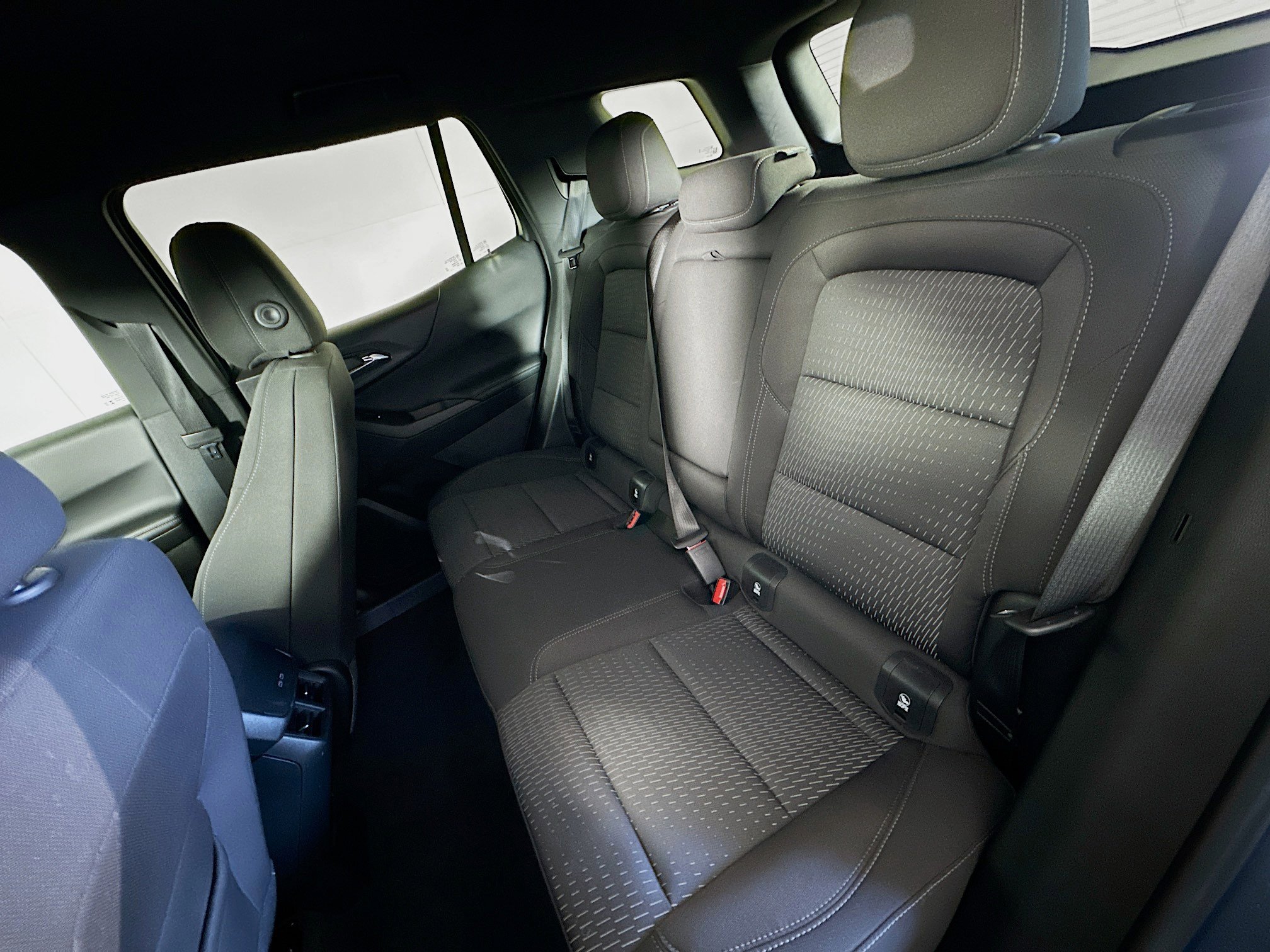 Used 2025 Chevrolet Equinox LT image 25