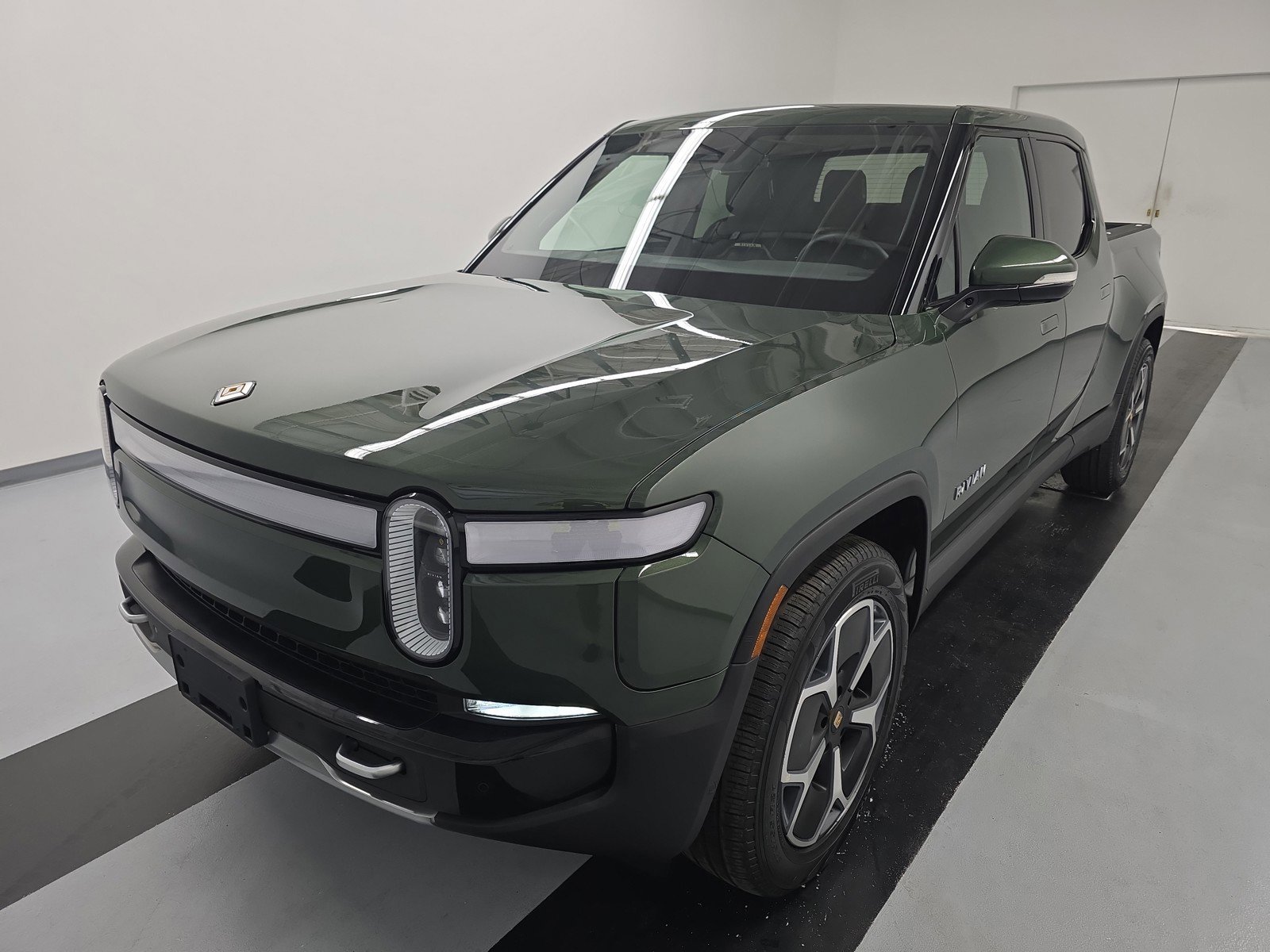 Used 2024 Rivian R1T Adventure