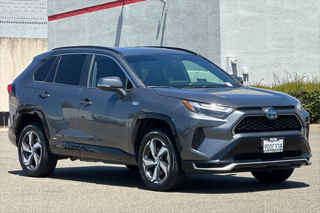 Certified 2022 Toyota RAV4 SE w/ Carpet Mat Package (TMS) AWD/4WD image 5