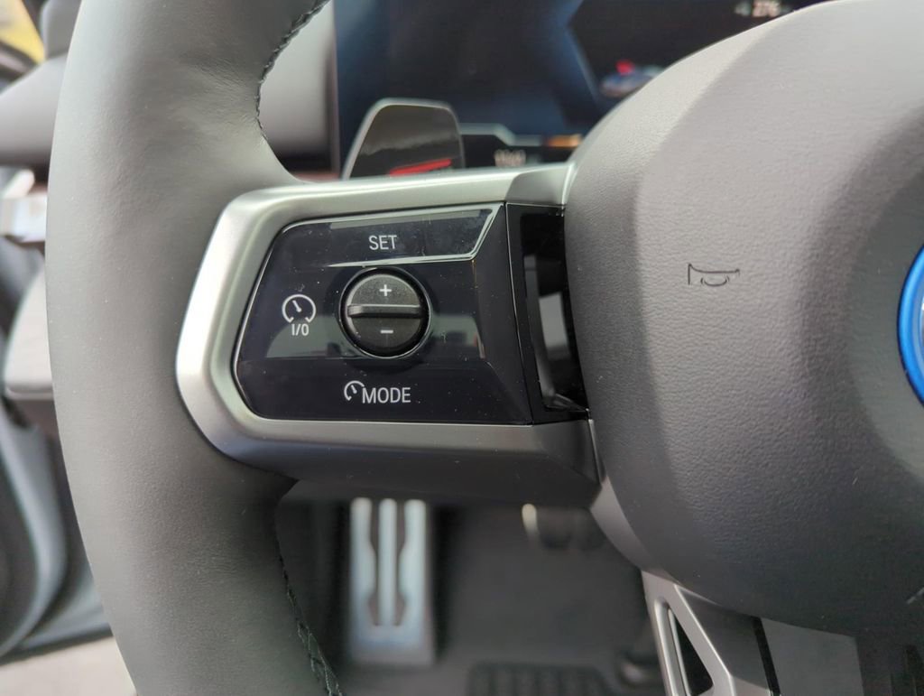 New 2024 BMW i5 eDrive40i w/ M Sport Package image 15