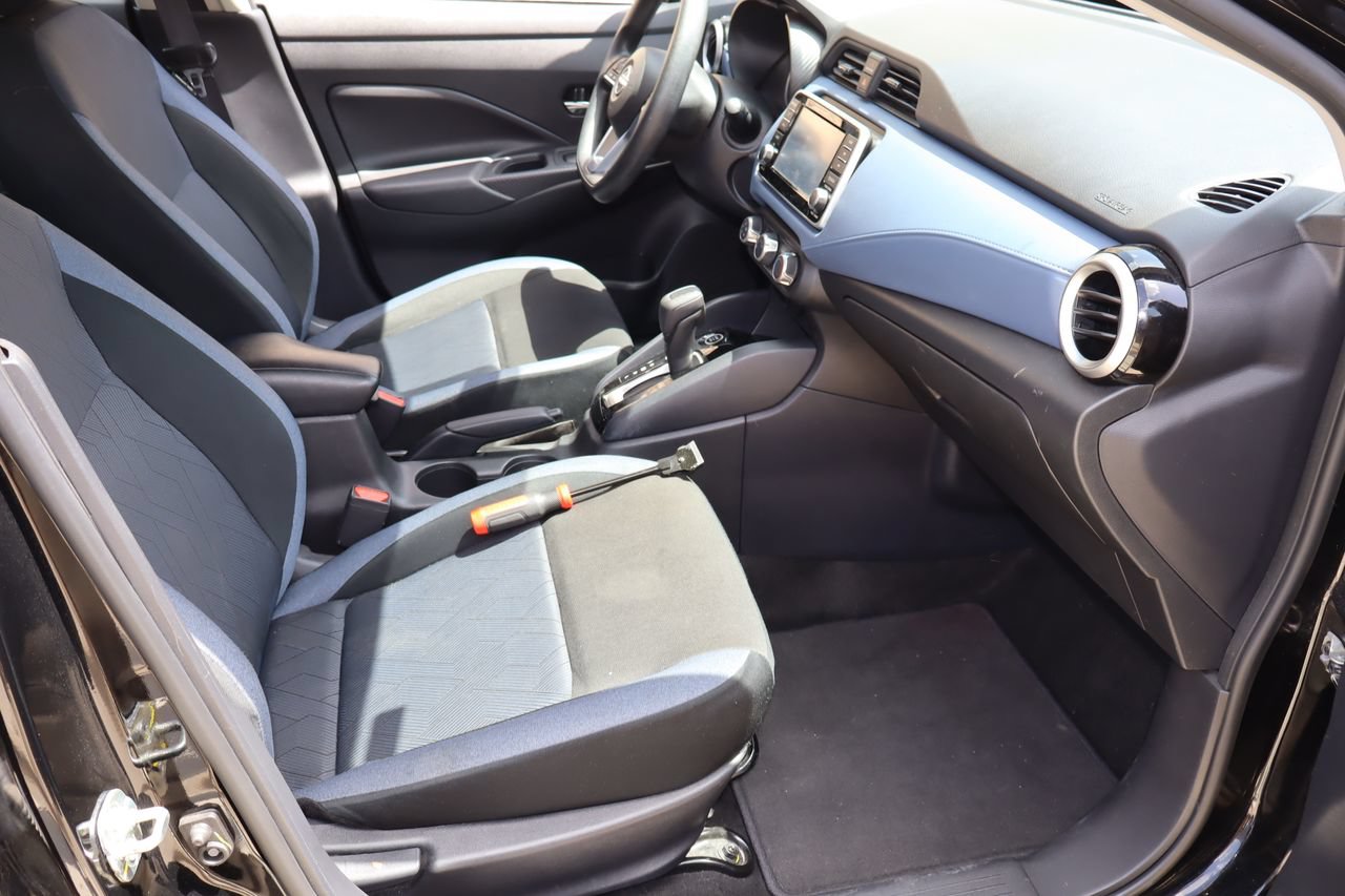 Used 2024 Nissan Versa SV FWD image 15