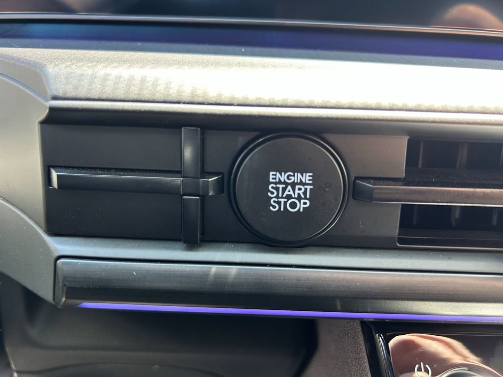 Certified 2026 Hyundai Santa Fe Calligraphy FWD image 33