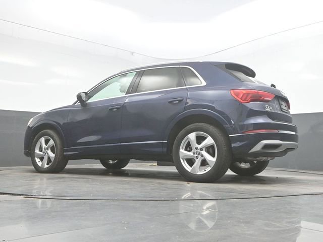 Used 2020 Audi Q3 2.0T Premium image 34