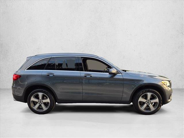 Used 2019 Mercedes-Benz GLC 300 4MATIC image 4
