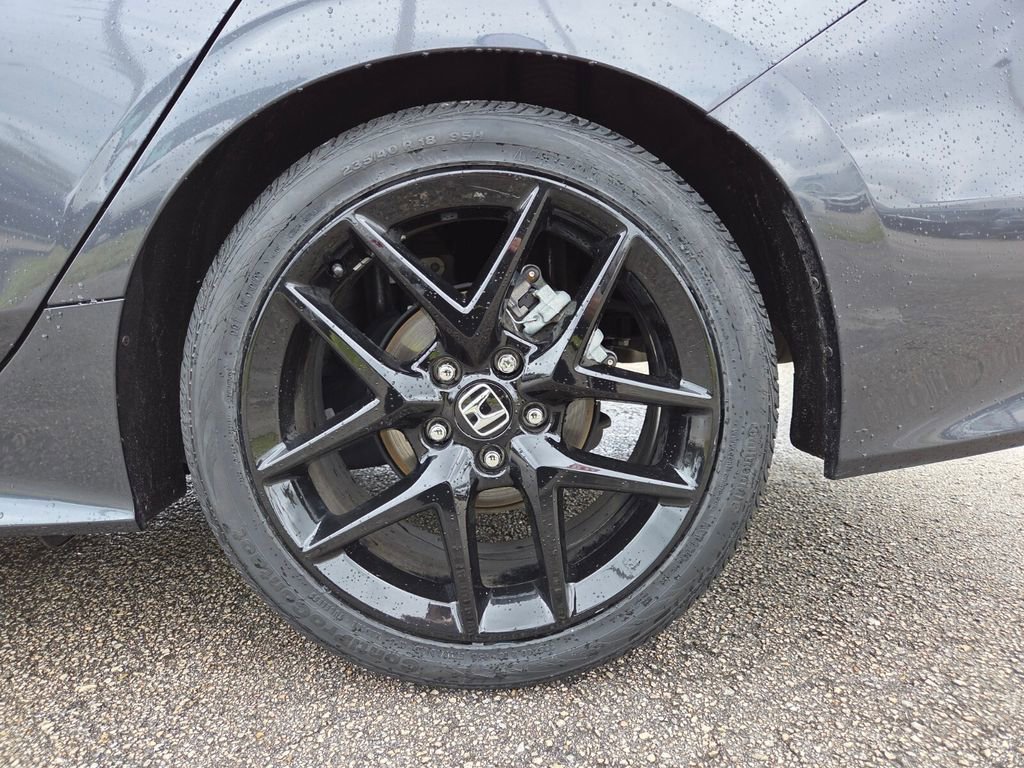 Used 2025 Honda Civic Sport image 15