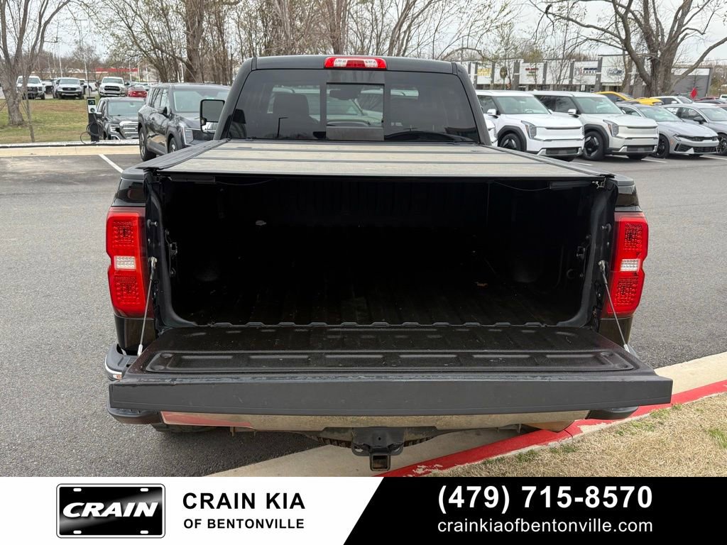 Used 2015 Chevrolet Silverado 1500 LTZ Z71 w/ LTZ Plus Package RWD image 11