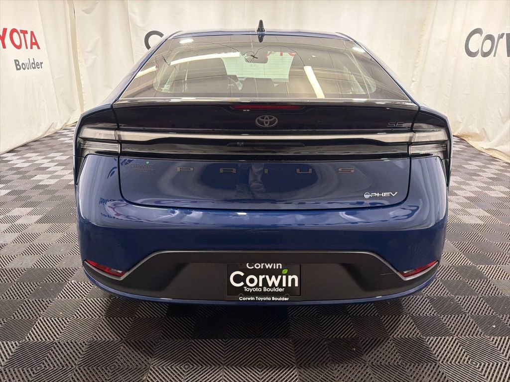 Used 2026 Toyota Prius Plug-In Hybrid image 5