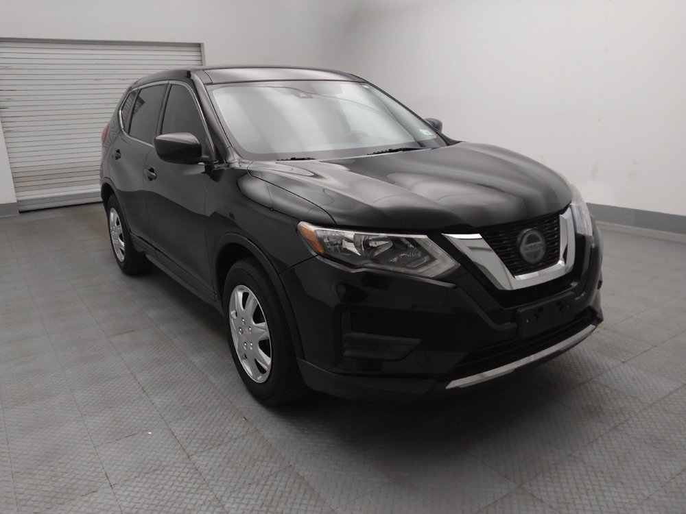 Used 2020 Nissan Rogue S FWD image 14