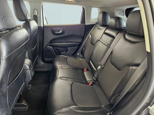 Used 2018 Jeep Compass Latitude AWD/4WD image 24
