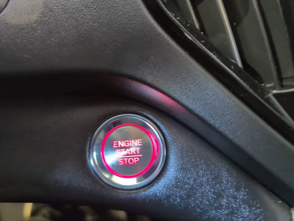 Certified 2025 Acura RDX SH-AWD w/ Advance Package image 19