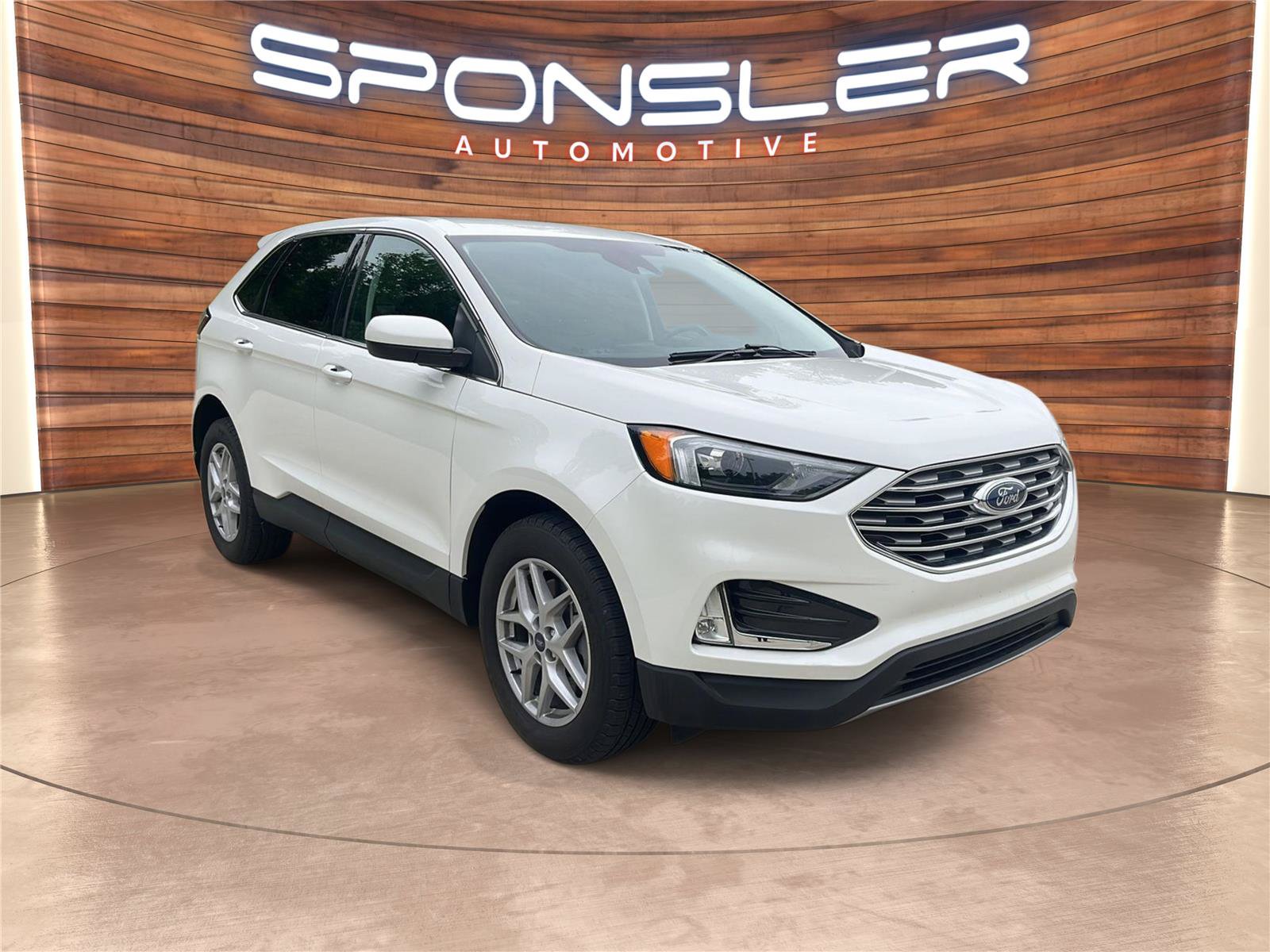Used 2022 Ford Edge SEL w/ Convenience Package AWD/4WD image 9