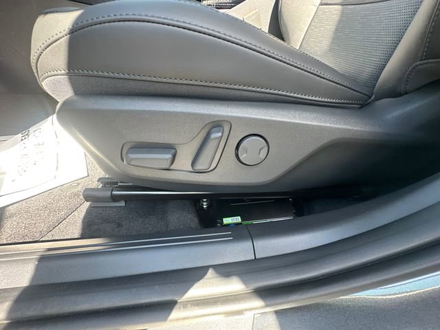 New 2025 Kia Niro Wave FWD image 14