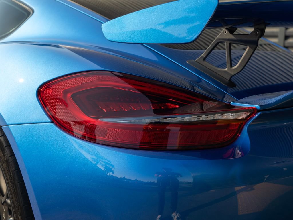 Used 2016 Porsche Cayman GT4 image 15