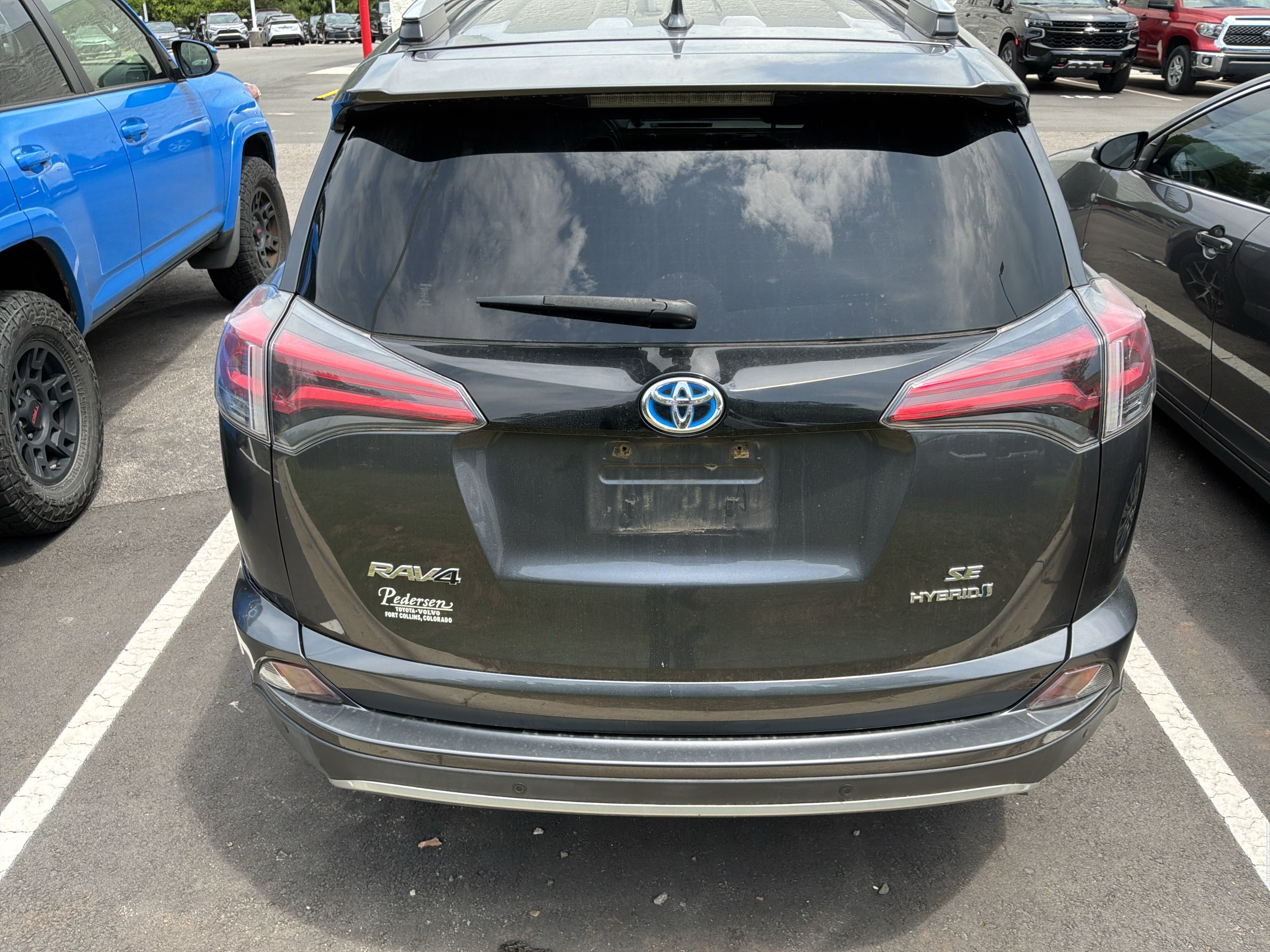 Used 2017 Toyota RAV4 SE w/ Advanced Technology Package AWD/4WD image 7