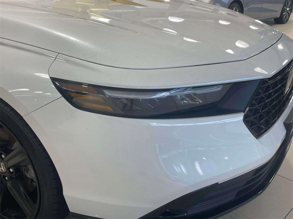 Used 2024 Honda Accord Sport image 5