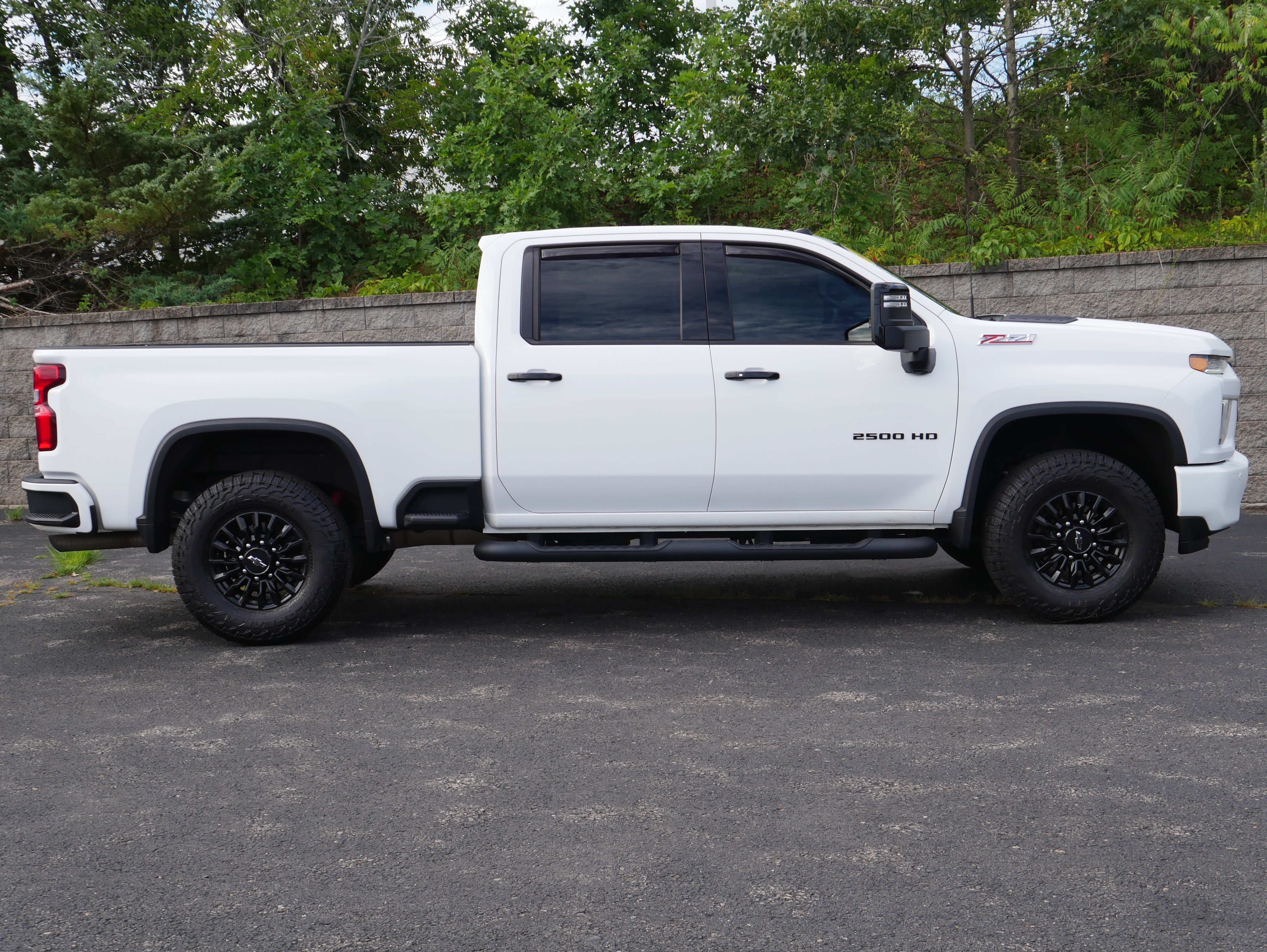 Certified 2023 Chevrolet Silverado 2500 LTZ w/ LTZ Plus Package AWD/4WD image 9