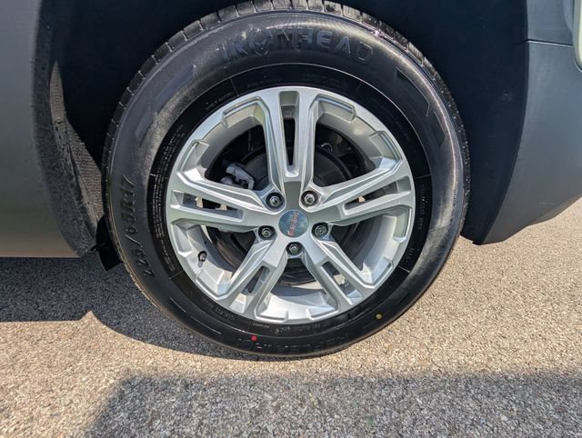 Used 2020 GMC Terrain SLE w/ Driver Convenience Package AWD/4WD image 29