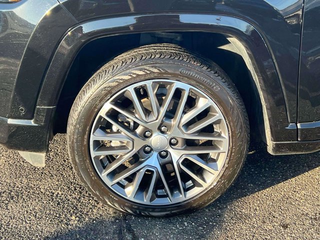 Used 2023 Jeep Compass Limited w/ Elite Group image 9