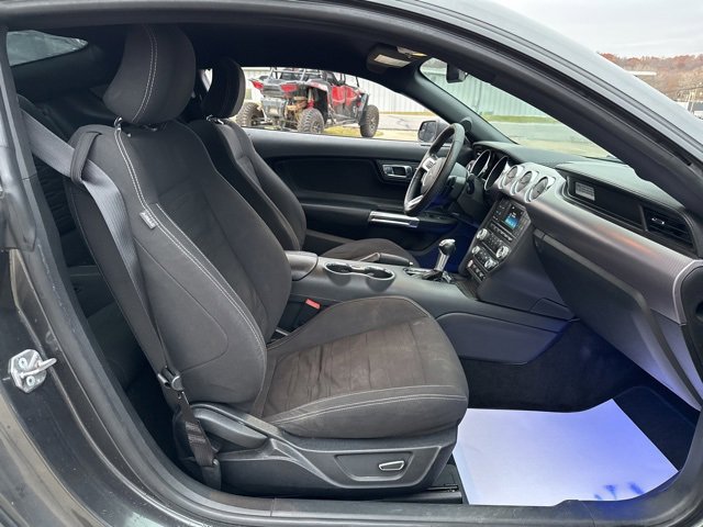 Used 2015 Ford Mustang GT image 35