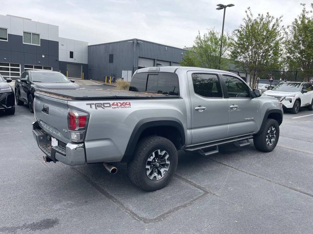 Used 2022 Toyota Tacoma TRD Off-Road w/ TRD Premium Off Road Package image 4