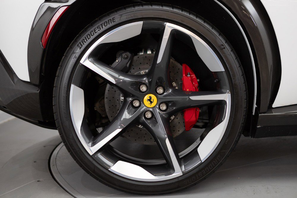 Certified 2024 Ferrari Purosangue image 15