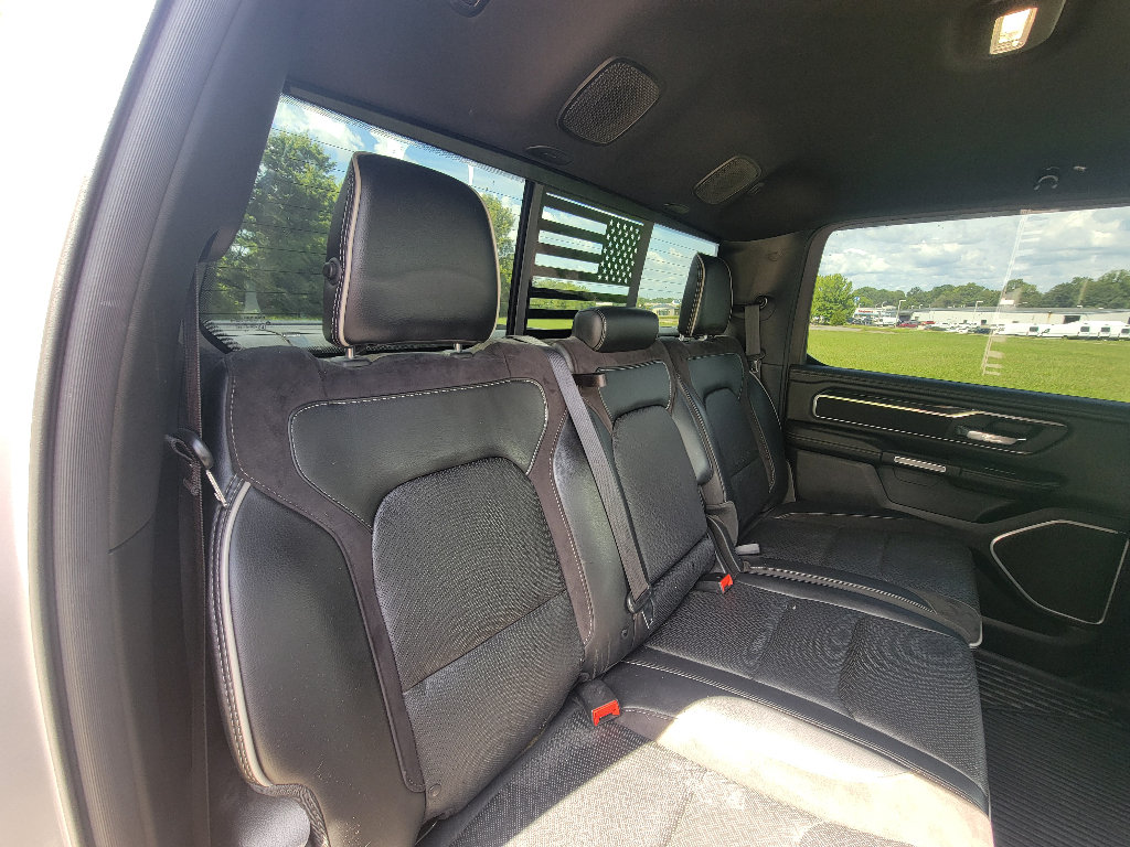 Used 2019 RAM 1500 Laramie w/ Sport Appearance Package AWD/4WD image 29