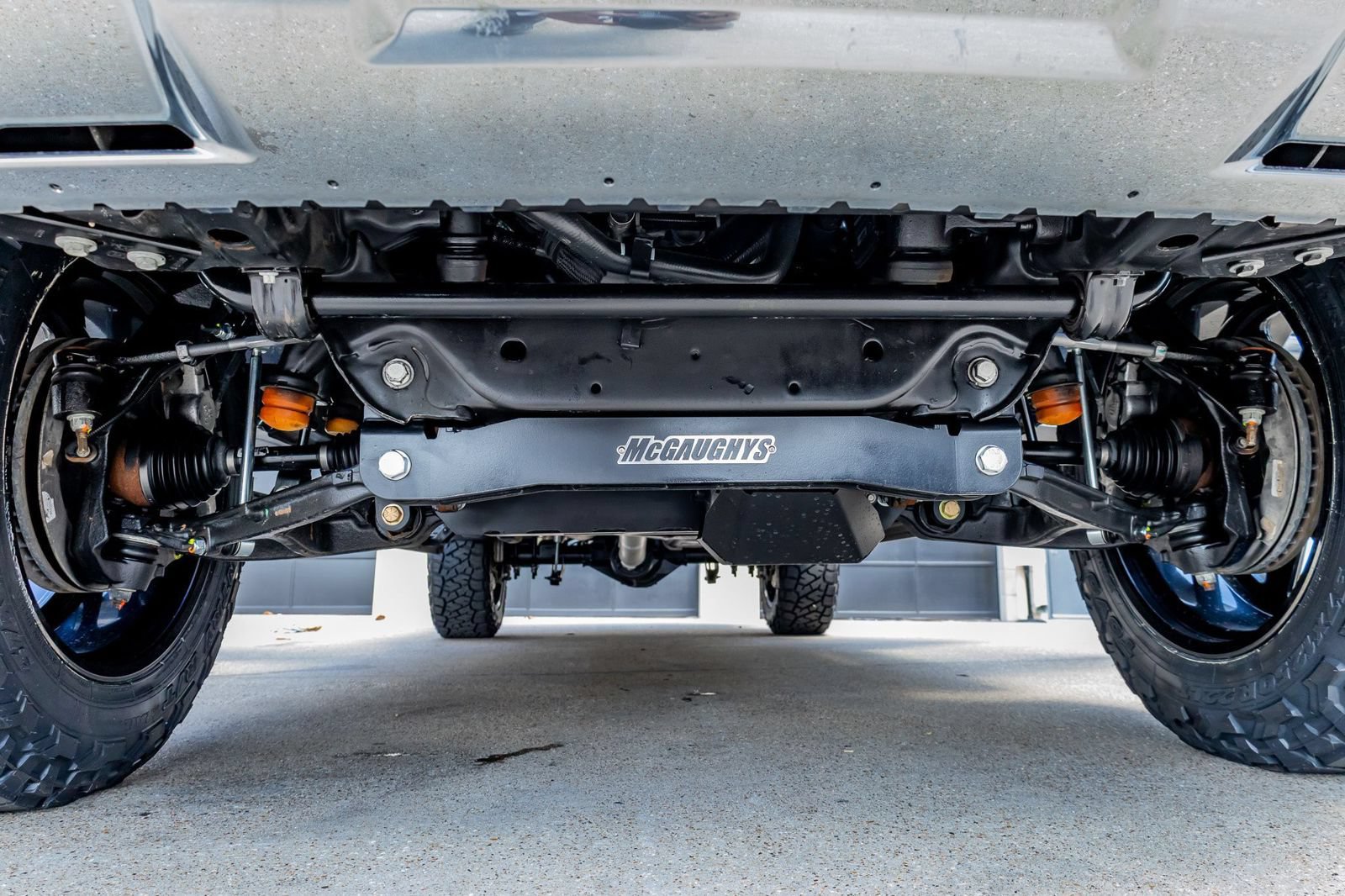 Used 2026 Chevrolet Silverado 2500 High Country w/ High Country Premium Package AWD/4WD image 15