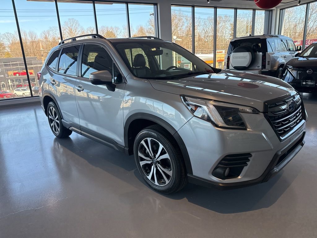 Used 2023 Subaru Forester Limited image 8