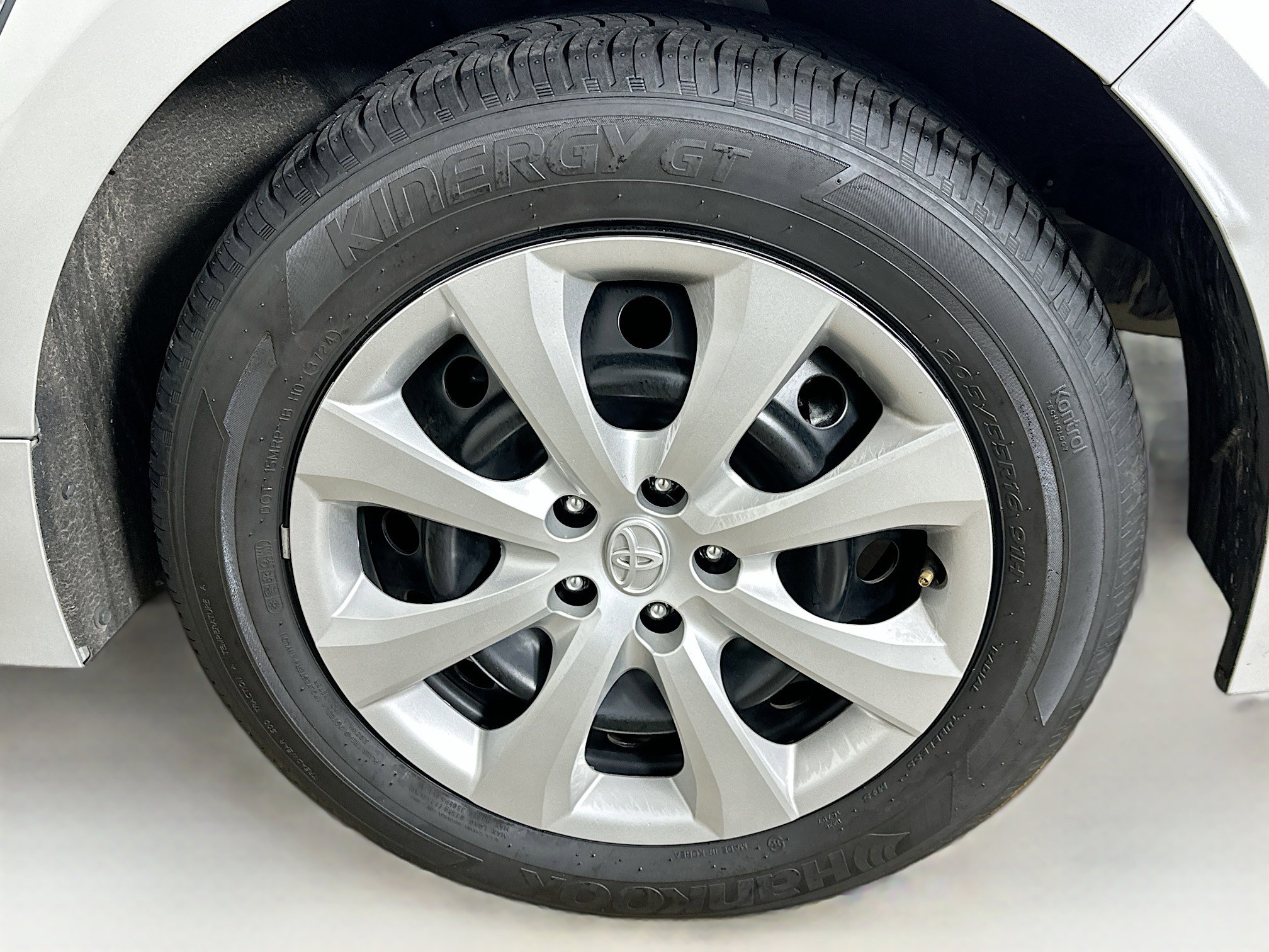 Used 2025 Toyota Corolla LE image 11