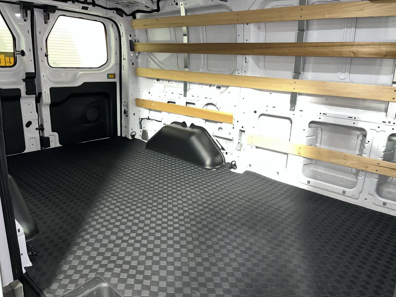 Used 2025 Ford Transit 250 Low Roof w/ Exterior Upgrade Package RWD image 25
