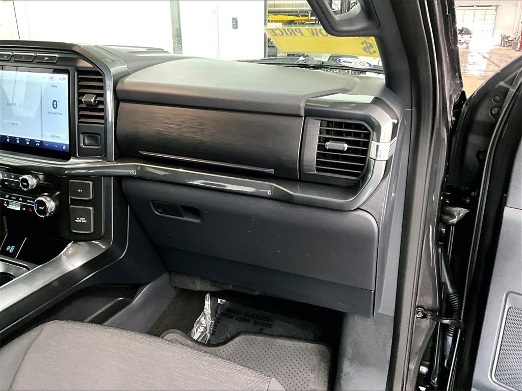 Used 2022 Ford F150 XLT w/ Equipment Group 302A High image 13