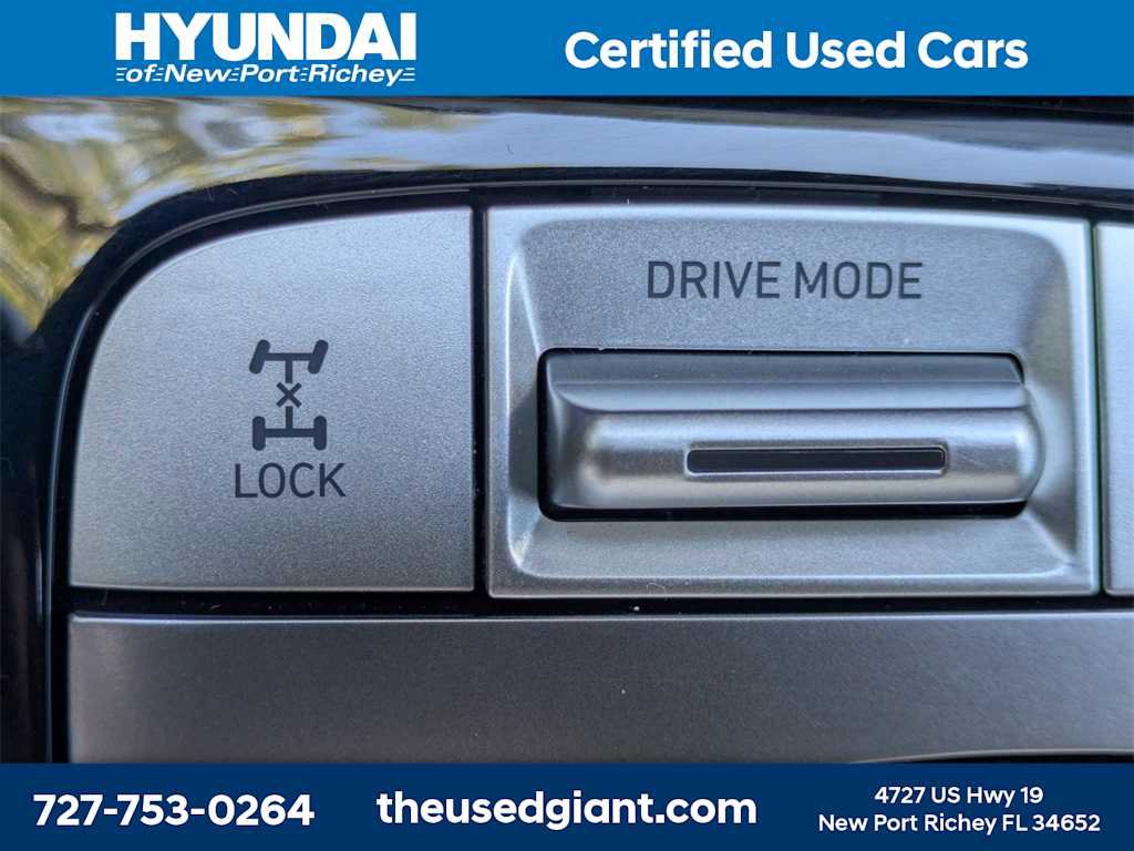 Used 2024 Hyundai Tucson Limited image 36