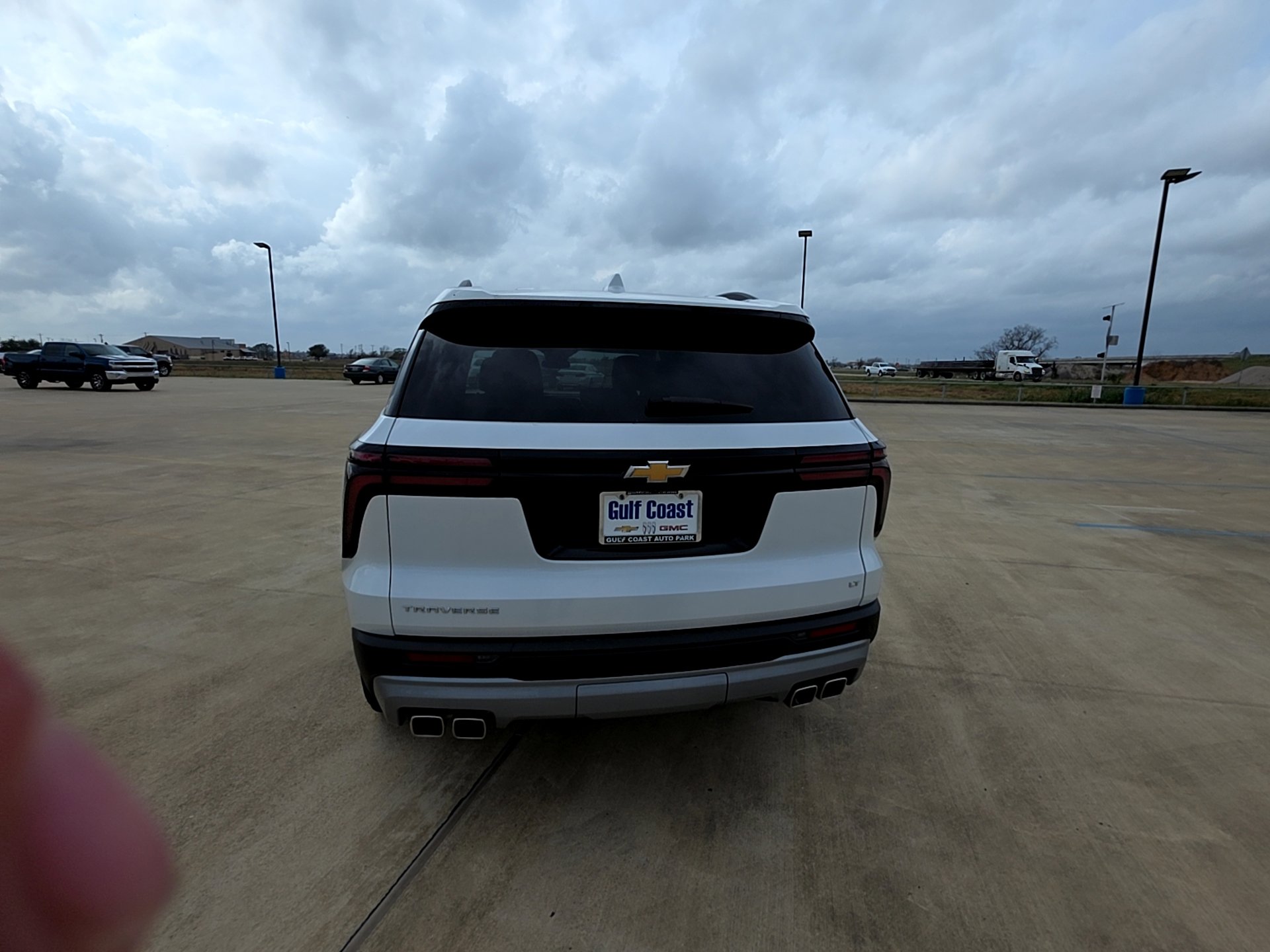 Used 2024 Chevrolet Traverse LT image 8