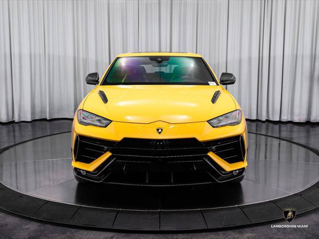 Used 2024 Lamborghini Urus Performante AWD/4WD image 5