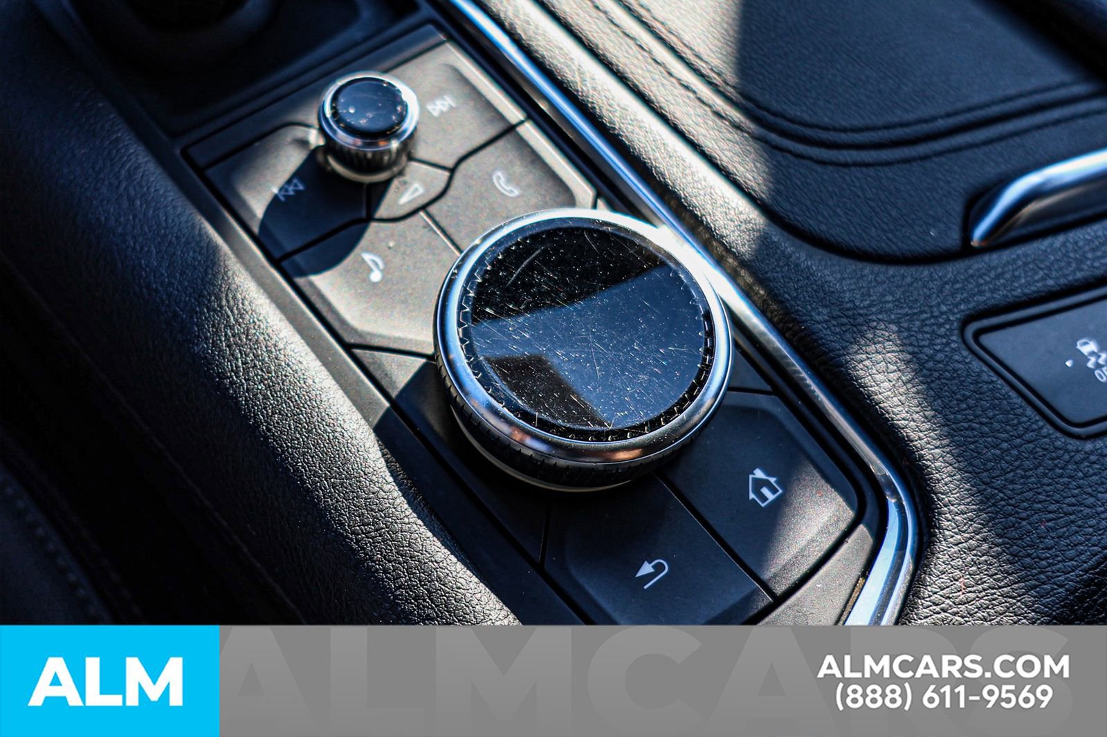 Used 2022 Cadillac XT6 Luxury image 36