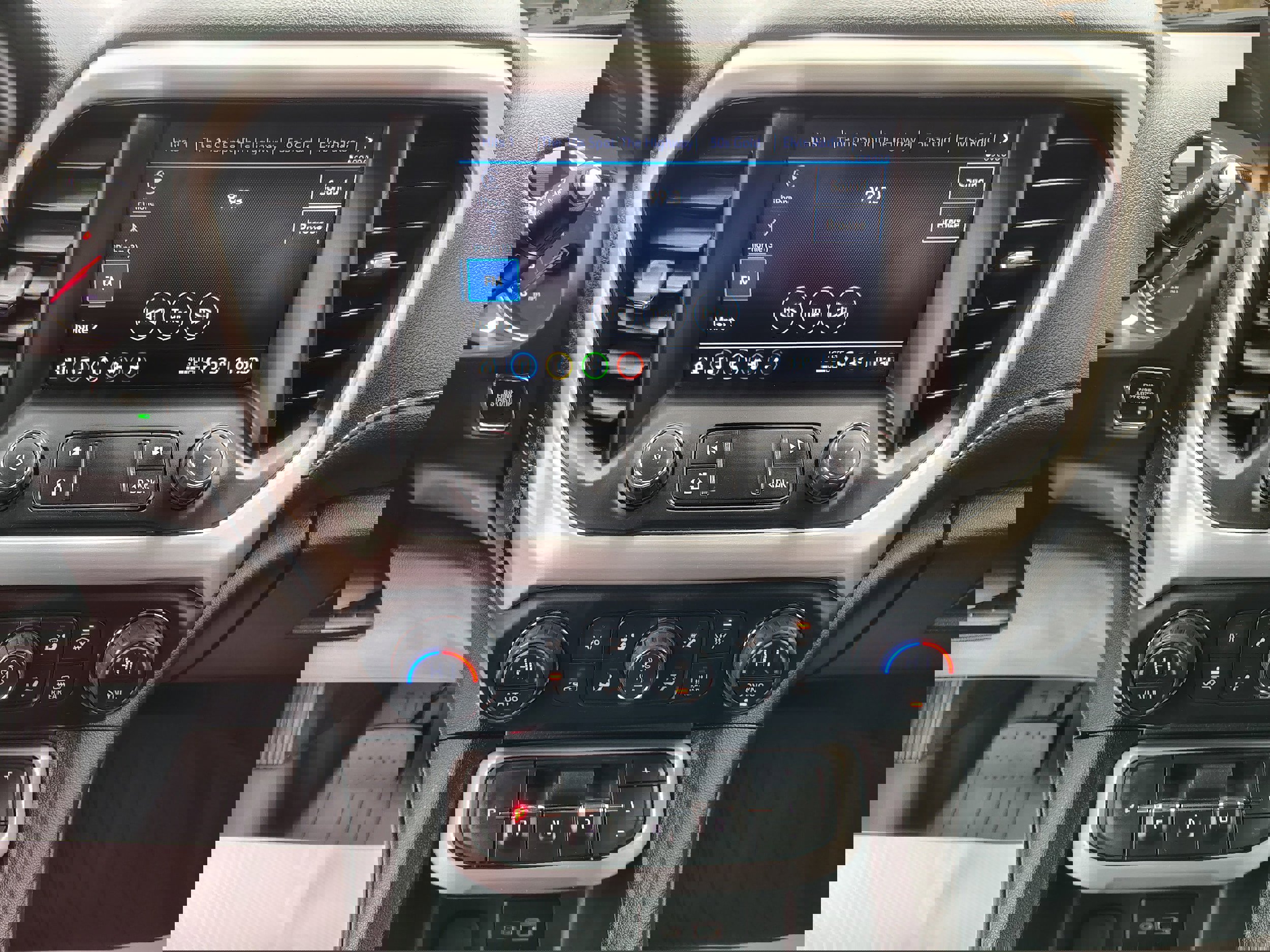 Used 2023 GMC Acadia SLE w/ Driver Convenience Package image 33