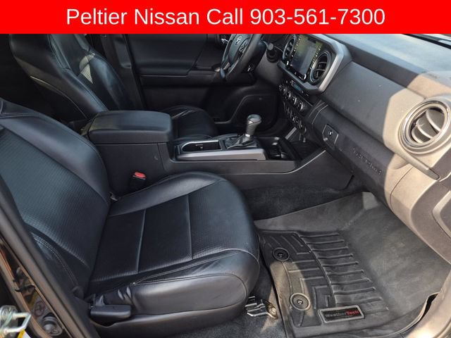 Used 2020 Toyota Tacoma TRD Off-Road w/ TRD Premium Off Road Package AWD/4WD image 11